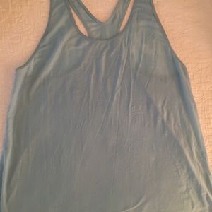 Lululemon top